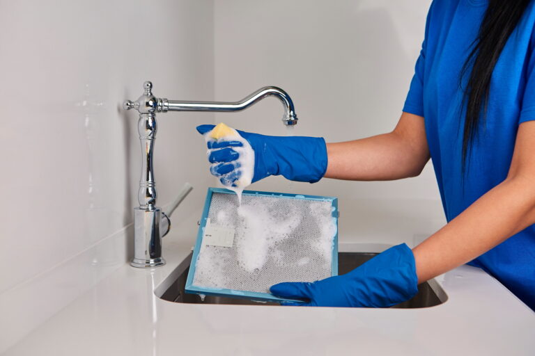 Jak uklízet bez chemie? 7 osvědčených tipů na ekologický úklid