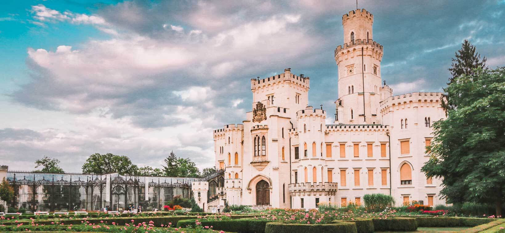 Weekend escapes to enchanting Czech castles: your ultimate guide to fairy tale adventures