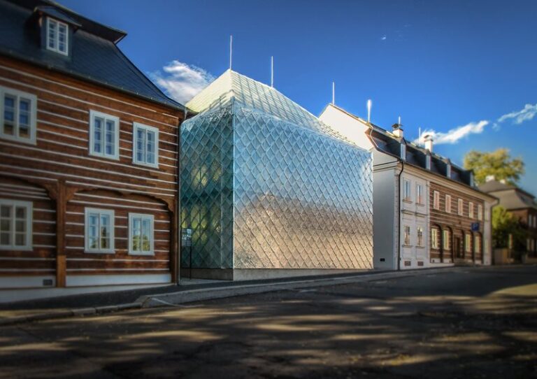 Ewolucja czeskej architektury: przełomowe etapy, ponadczasowe dziedzictwo i nowoczesne interpretacje