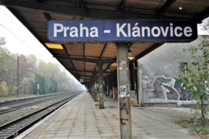 Praha versus regiony: kompletní srovnání nákladů na bydlení v roce 2025