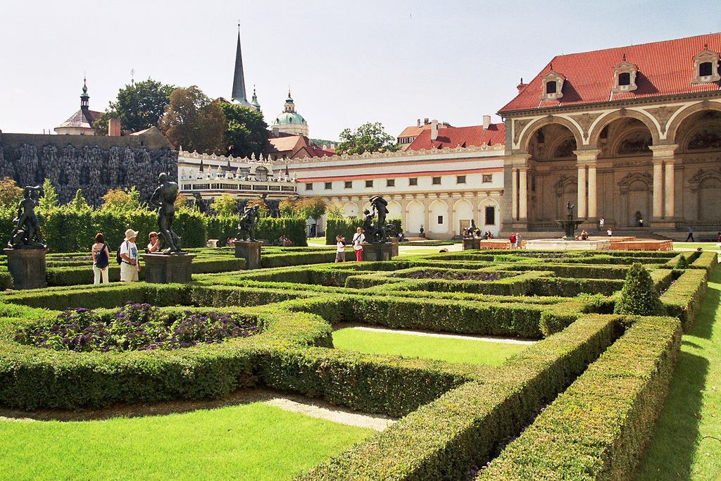 Discover the hidden parks and gardens of Prague: your ultimate guide to nature's secret gems