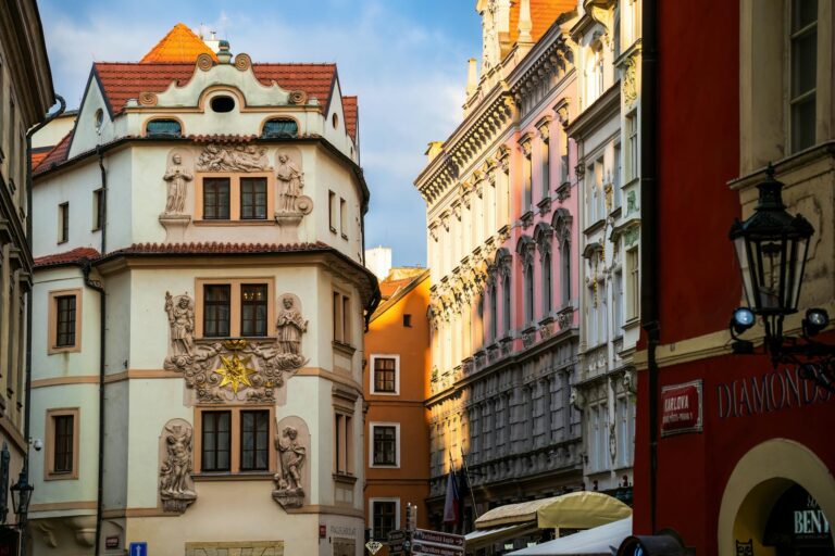 Kolik Stojí Mytí Oken v Praze? Kompletní Průvodce Cenami a Službami