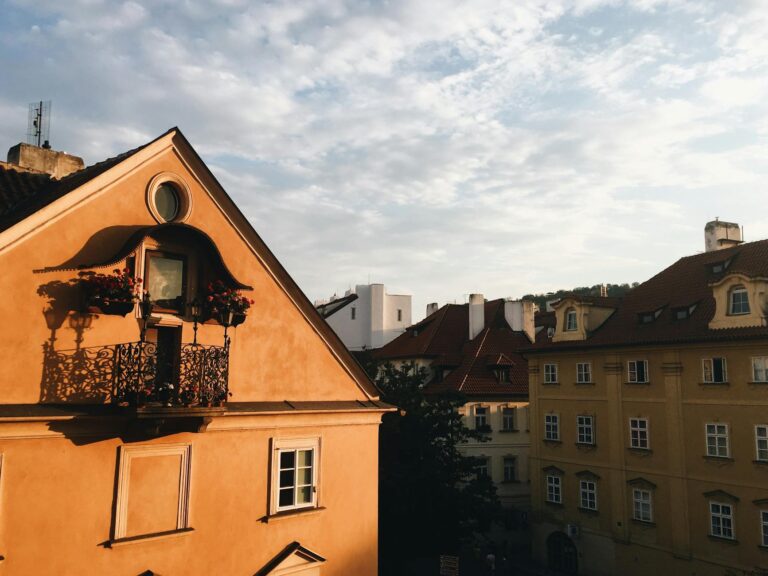 Kolik stojí úklid bytu v Praze? Kompletní průvodce cenami a službami